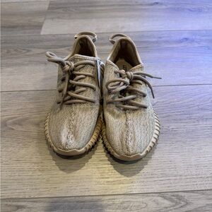 Yeezy x Adidas Beige Knit Fabric Boost 350 V2 Oxford Tan Sneakers size 4.5 male